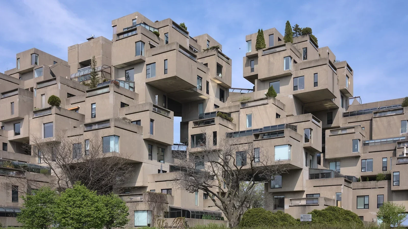 Habitat 67, ensemble résidentiel emblématique de Montréal.