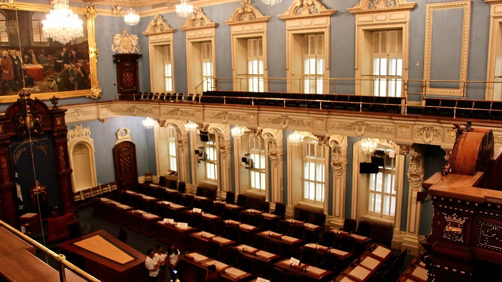 Le Salon bleu de l'Assemblée nationale du Québec.